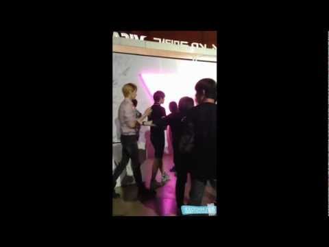 【EXO12KM】120812 S.M.ART EXHIBITION EXO-1