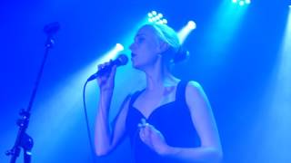 Molly Nilsson - Memory Foam (Live at Oslo, London)