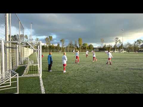 Kamerik E1 - NSV 46 E1 Yoeri scoort via NSV