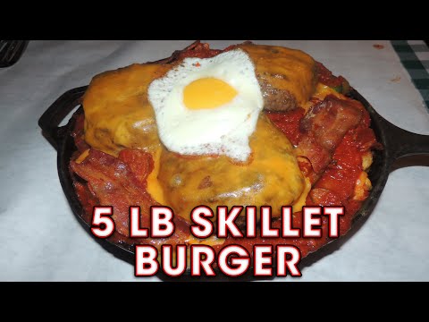 SPICY Cheeseburger Skillet Challenge in Chicago!! Video