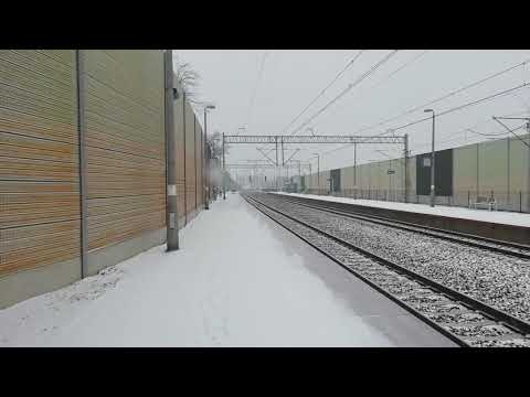 EP09-006 (EU: 150 017-6) z iC 8310 "MATEJKO" (ŚWiN.-PRZEM.GŁ.) - przelot przez ŚW.KAT. (RP1)