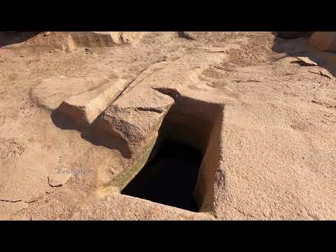 Strange Scoop Marks in the Aswan Quarries