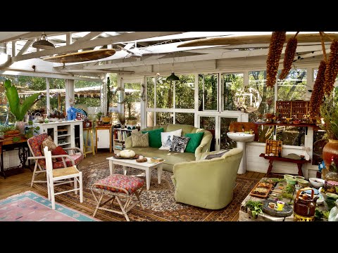 Unleash your inner wildling with a Veld & Sea foraging experience