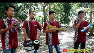 Download lagu HARUSNYA AKU COVER PENGAMEN MONTAL MANTUL-PENGAMEN JALANAN mp3