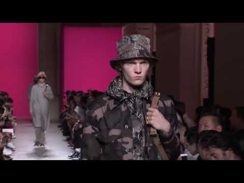 VALENTINO MEN'S SPRING SUMMER 2019 SHOW