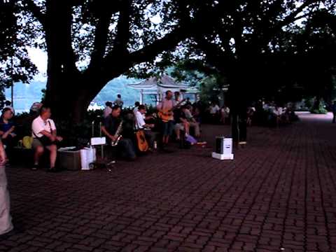 liu hua hu gong yuan 2