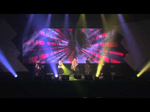 크로스진 (CROSS GENE) 쇼케이스 -- 'Sky High'