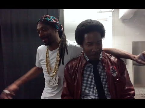 Count Bass D Smokes with Snoop Dogg