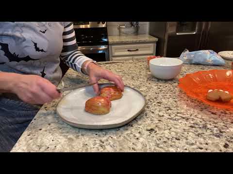 Miss Annie's Home and Kitchen | Monster Mouth Teeth with Peanut Butter and Apples | Halloween treat