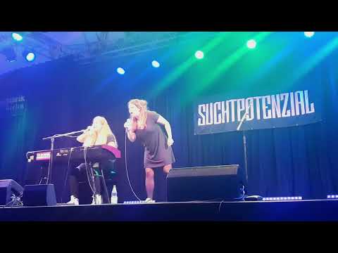 SUCHTPOTENZIAL - Wir sind genauso Scheiße wie Ihr + Ficken für den Frieden - Berlin 13.07.2022