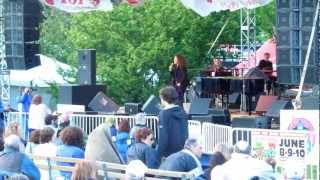 Melissa Manchester at the 2012 Lilac Festival