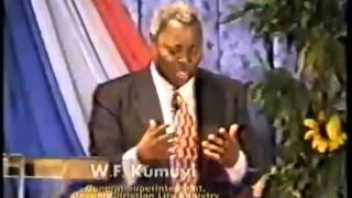 Pastor Kumuyi testifies of how God heals an almost dead Korean woman and a man .wmv