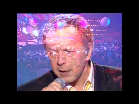 Videoclip de Les cinq sens (Live, Tournée Rouge Sang) — Renaud