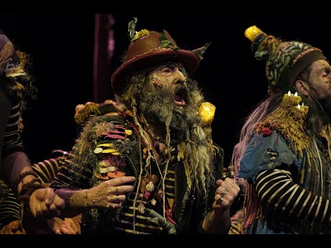 Comparsa, La ciudad invisible - Preliminares