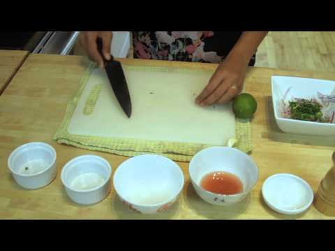 Peruvian Red Onion Salad : Salads & Salad Dressings