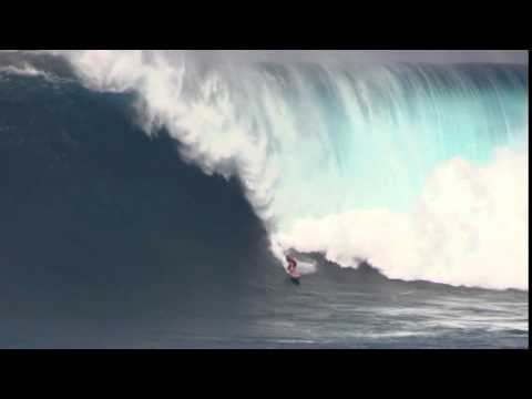 Aaron Gold Jaws surfing Maui  1/15/2016