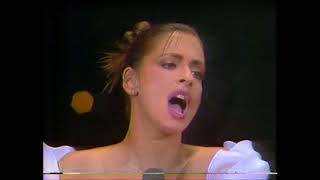 Patti LuPone EPIC "Don't Cry for Me Argentina"