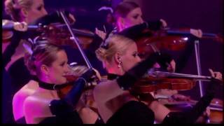 Enya - &quot;It&#39;s in the rain&quot; performance at World Music Awards 2006