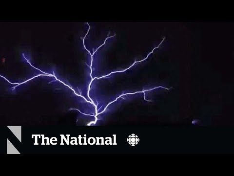 #TheMoment a rare St. Elmo's fire phenomenon was caught on video