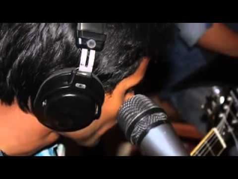 Bashundharar Buke By Baysardho On dhaka fm90.4 (Live Un-released  Track )