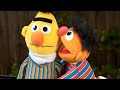 Sesame Street Making Fruit Sushi With Jenny Slate Cookie Monster S Foodie Truck
