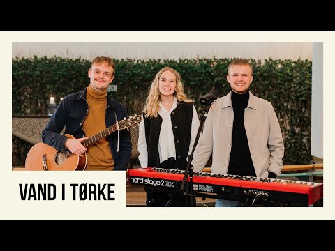 Hør Vand i tørke // Andreas Nørgaard på youtube