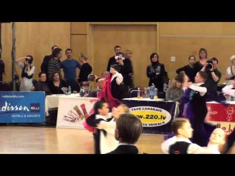 Latvian Standart Championship 2011 Dāvis Naglis - Anna kozačenko 1.4fin tango.wmv