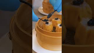 A Look in Hakkasan 39 s Kitchen