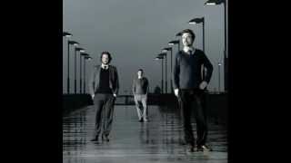 Brandt Brauer Frick - Schamane Brandt Brauer Frick - Schamane