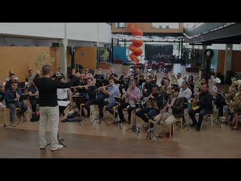 Hino 138 CCB - Louvemos ao bom Jesus | Conjunto de sopros