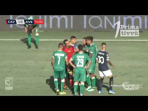 Cavese-Avellino 2-0: le immagini del match