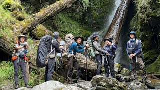 重裝畢祿山8.4K水源營地住上一晚，隔天早摸黑輕裝上畢祿⛰️三角點，短短2K也是走到不要不要的😅。