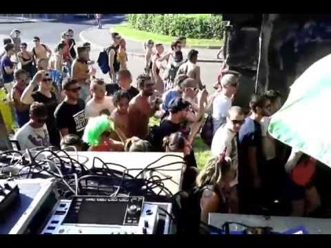 Mihajlo @ Artes 2013 / Street Parade Milano 22.06.2013 Part 2