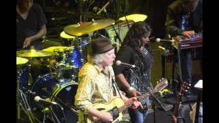 Buddy Miller: Does My Ring Burn Your Finger