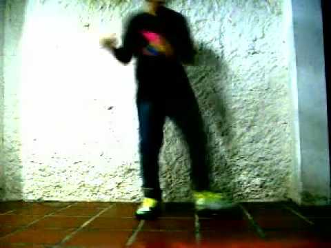 Level Up # Criis.Moura Dancing in 30 Seg' [ANTIGO]