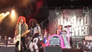 Adam Bomb - &#39;Antisocial&#39; live @ Free Wheels Festival 2011