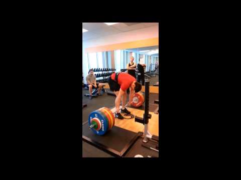Matt Deadlifts 500lbs - 227kg