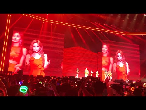 [072119] TWICE Heart Shaker in TWICELIGHTS Newark | FANCAM