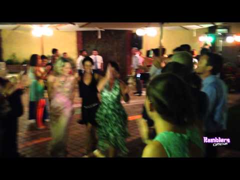 Matrimonio originale con pittura e musica