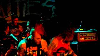 The Casualties - Casualties Army &amp; On The Front Line.AVI