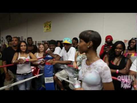 Tori Doe vs Ash Cash