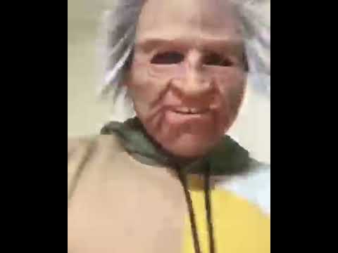 Espantando Gente En Cuarto Oscuro ( Real Tiktok  )