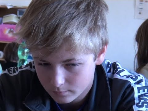 1.1.2  Jan Macháň - Thai Dai Van Nguyen  ½ - ½