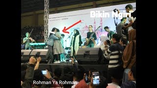 Ini dia reaksi fans saat duet bareng Nissa Sabyan - Rohman Ya Rohman
