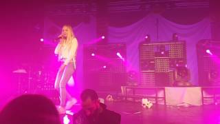 Karma tour Enya Weil ich ein mädchen bin