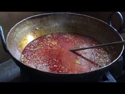 Street Food India | Preparing Spicy Ghugni (Yellow Peas Curry) for 100's Peoples in My Village Video