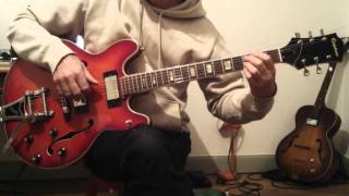 Video thumbnail for Epiphone EA-250 Vintage Hollow Body by laritouille