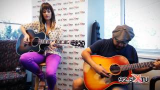 Kacey Musgraves - Merry Go &#39;Round (Acoustic)