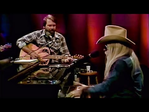 Glen Campbell & Leon Russell - Mama Don’t Allow (1983)