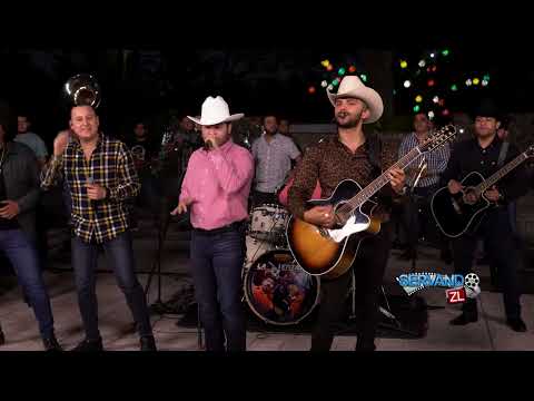 La Ventaja Ft. Banda Punto Medio - El Señor De Las Treguas (En Vivo 2023)